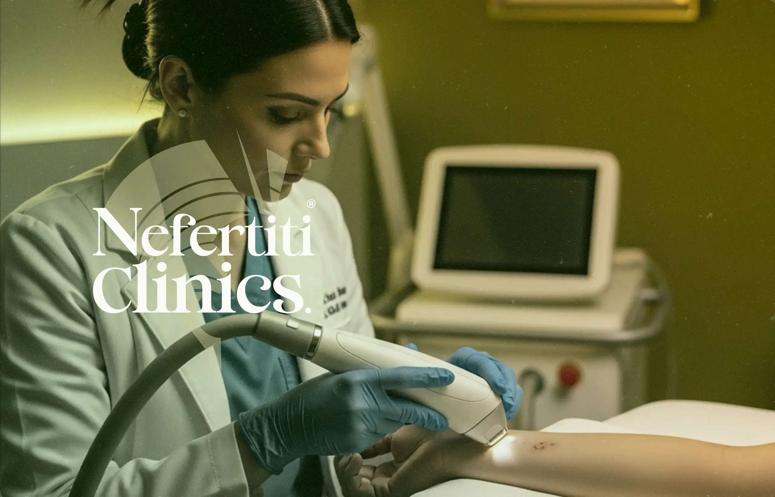 علاج علامات التمدد الحمراء